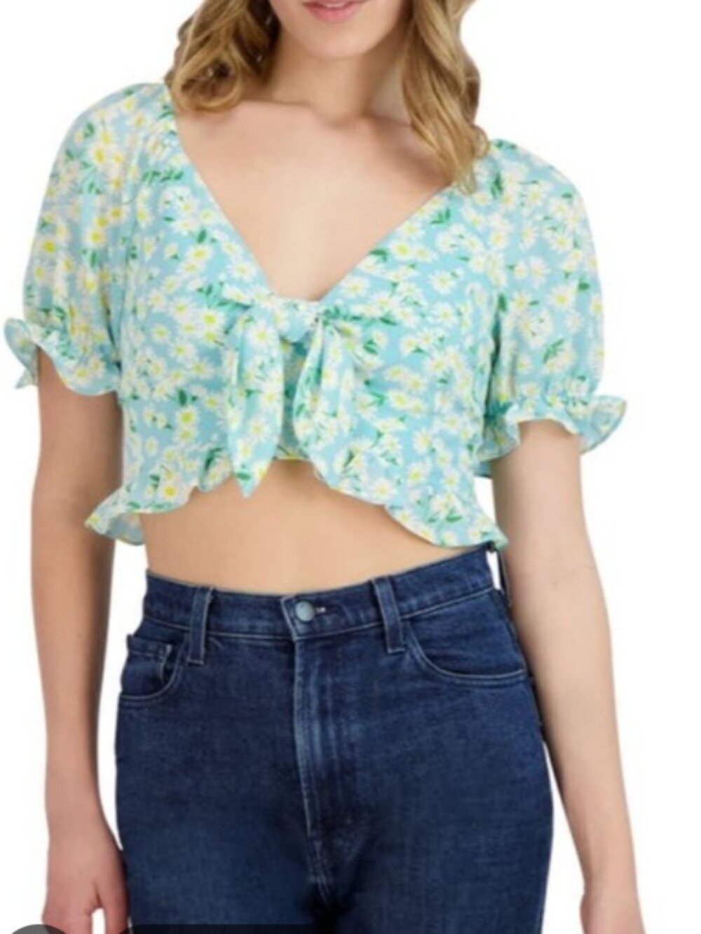 BCBGeneration blue daisy floral knot front crop top with ruffled puff sleeves